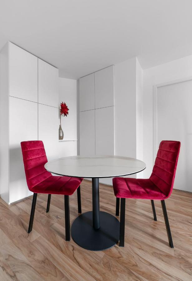 Appartement Design La Petite Europe - Ideal Curistes 维琪 外观 照片